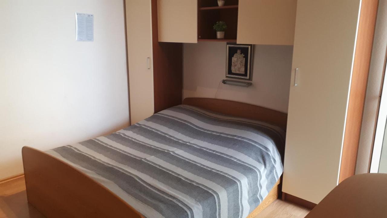 Apartmani Leko Mirjana Baška Voda Exterior foto